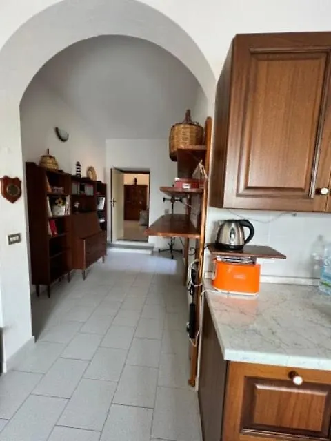 马达莱纳Casa Solemar公寓 意大利